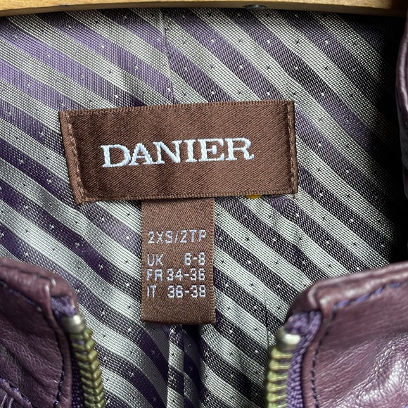 Danier Leather Jacket Size 2XS 4 Color Purple - Picture 6 of 7